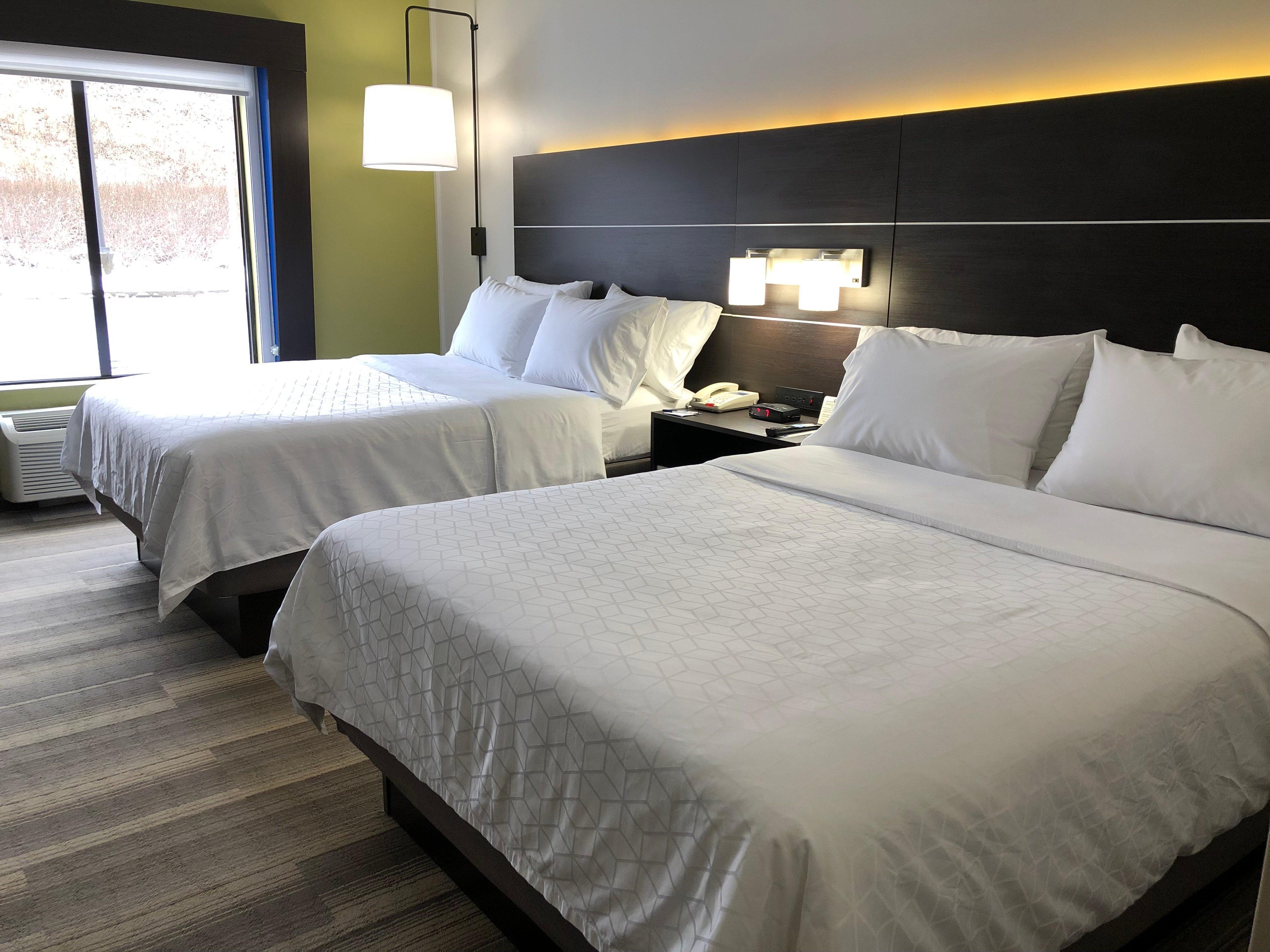 Holiday Inn Express Hotel & Suites Newton Sparta By Ihg Ngoại thất bức ảnh