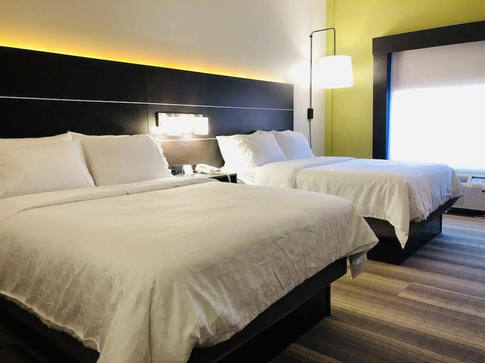 Holiday Inn Express Hotel & Suites Newton Sparta By Ihg Ngoại thất bức ảnh